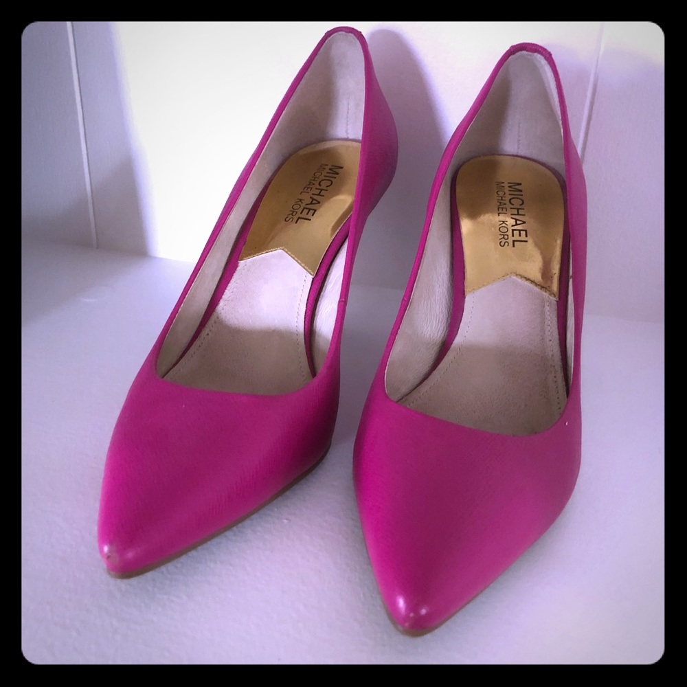 Michael Kors heels in good condition.